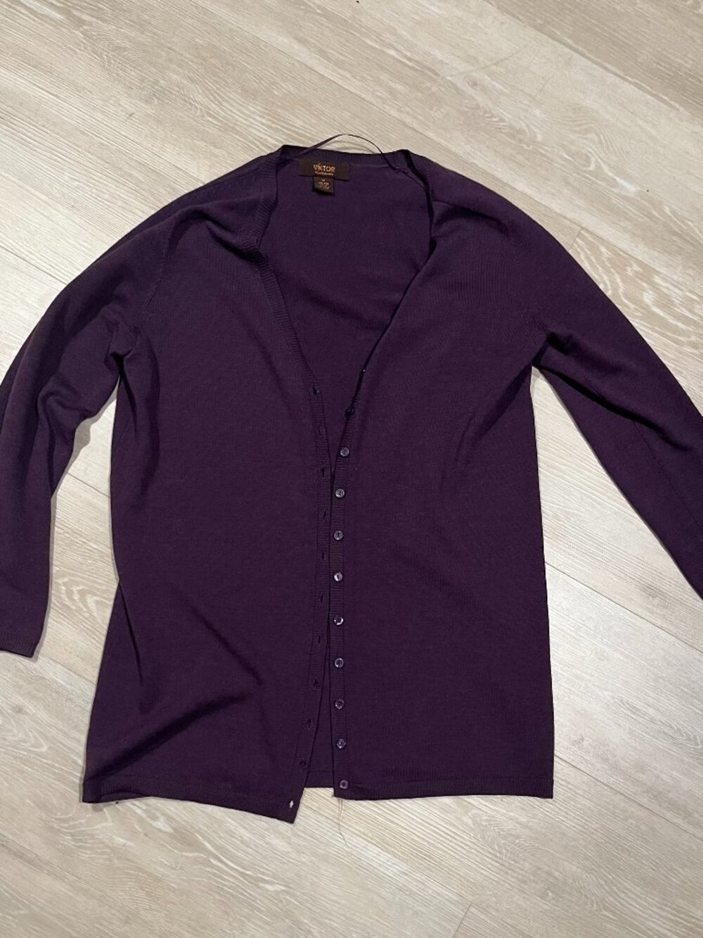 Victor Alfaro 100% wool purple cardigan size M